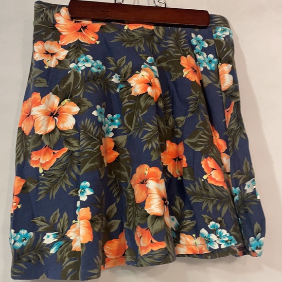 Aeropostale Tropical Mini Skirt Flowers - Picture 3 of 4